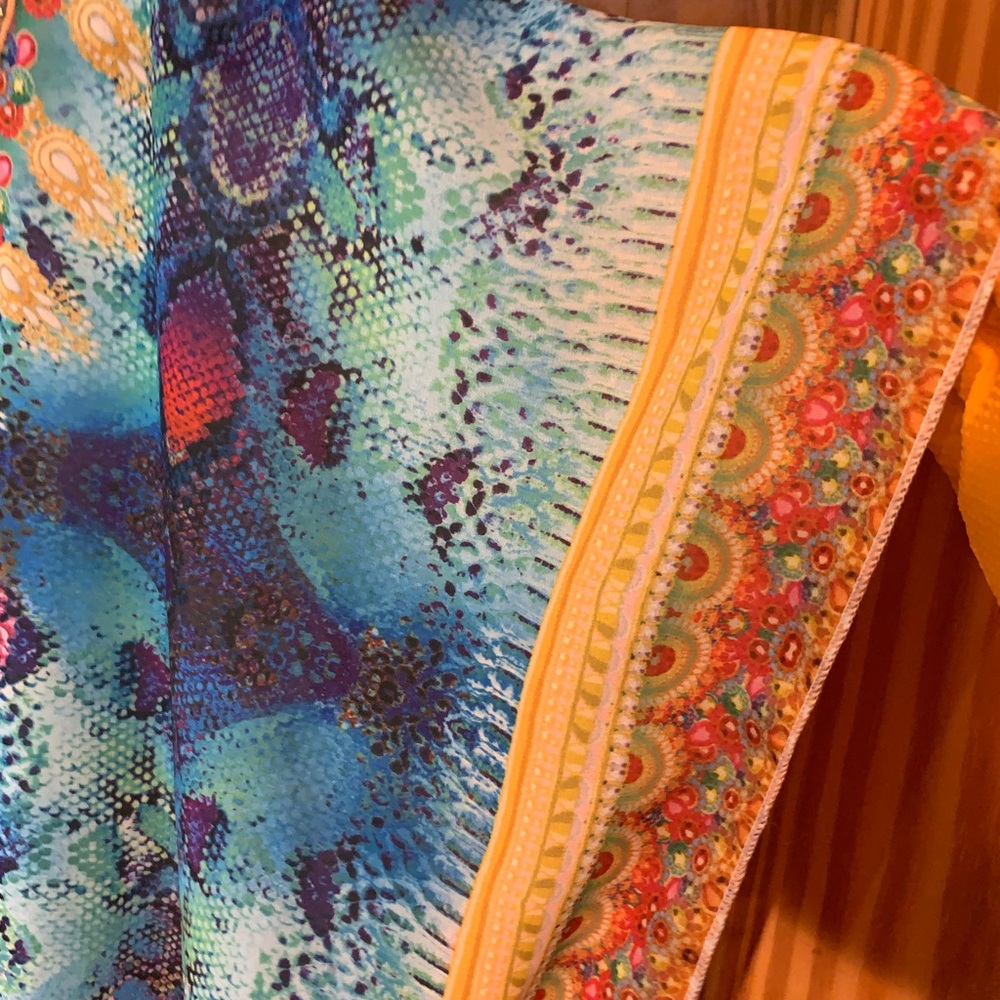 NWT, Sparkling sheer item to wear over dress, jeans, fun item to have ready - Picture 7 of 9